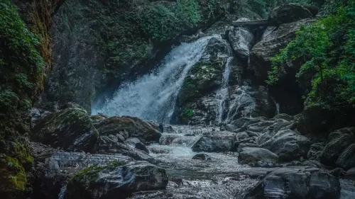 Gorgeous waterfall near mini Gosaikunda