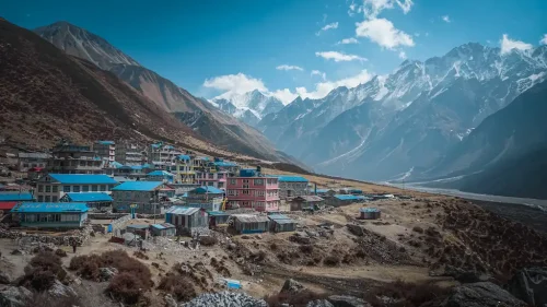 Majestic mountains view at Kyanjin Gompa