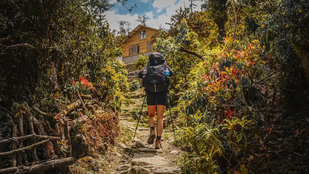 Serene trekking route to Lauribinayak