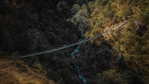 Suspension bridge en route to Thulo Syabru